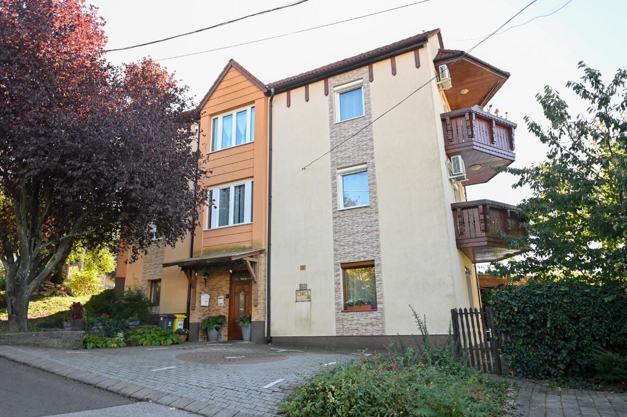 Bellavista 2 Apartman إغير المظهر الخارجي الصورة